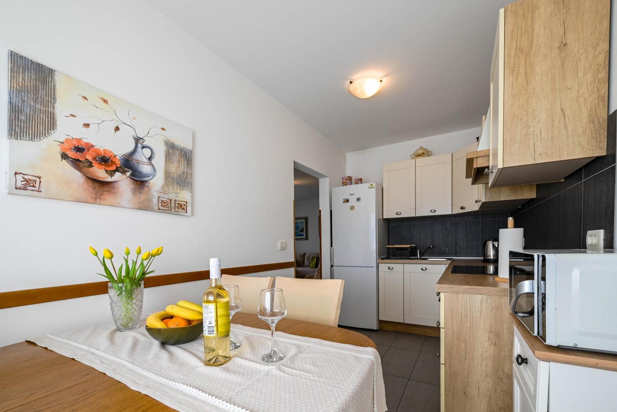 Apartment Emma Ровінь Екстер'єр фото